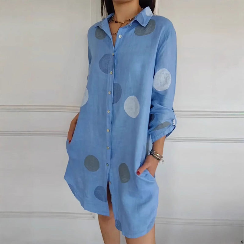 Nagy méretű ingruha zsebekkel és pöttyös nyomattal